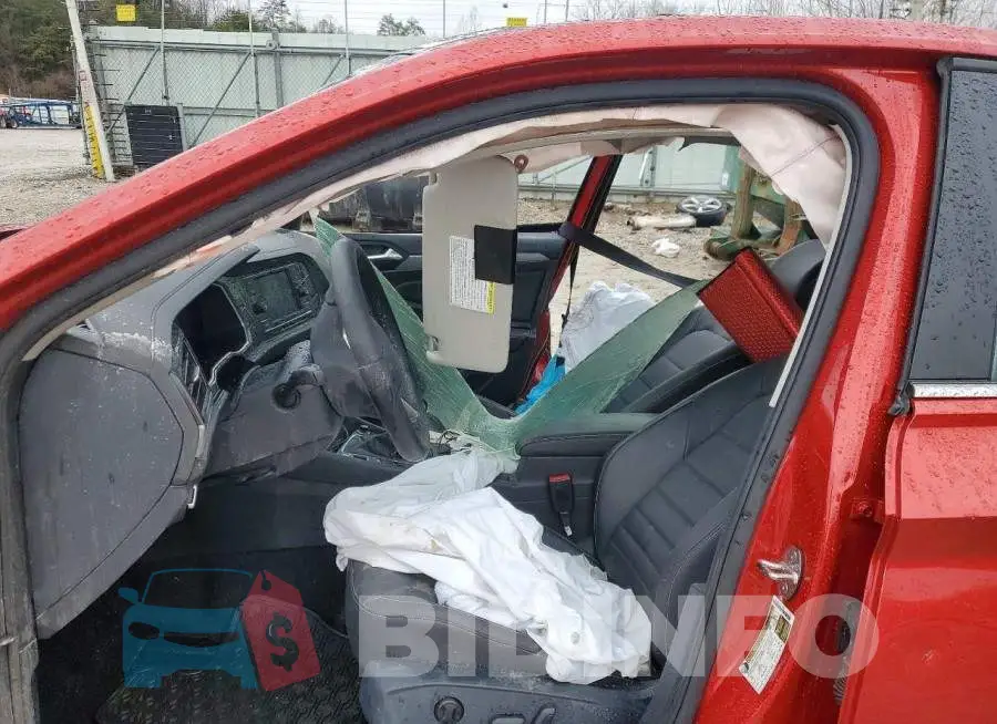 3VW7M7BU3RM013019 Photo# 7