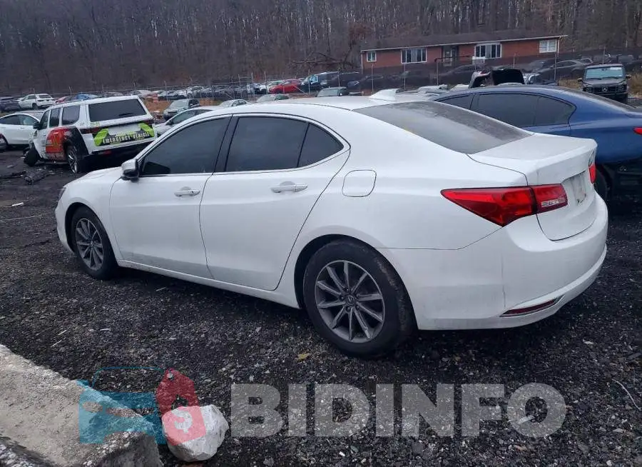 19UUB1F58JA007036 Photo# 2