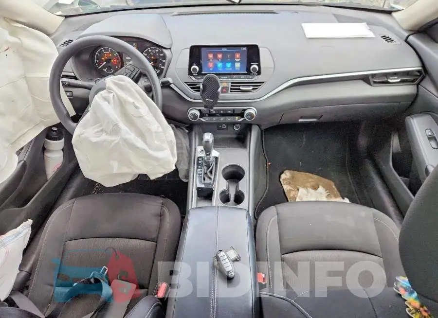 1N4BL4BV2PN398685 Photo# 8
