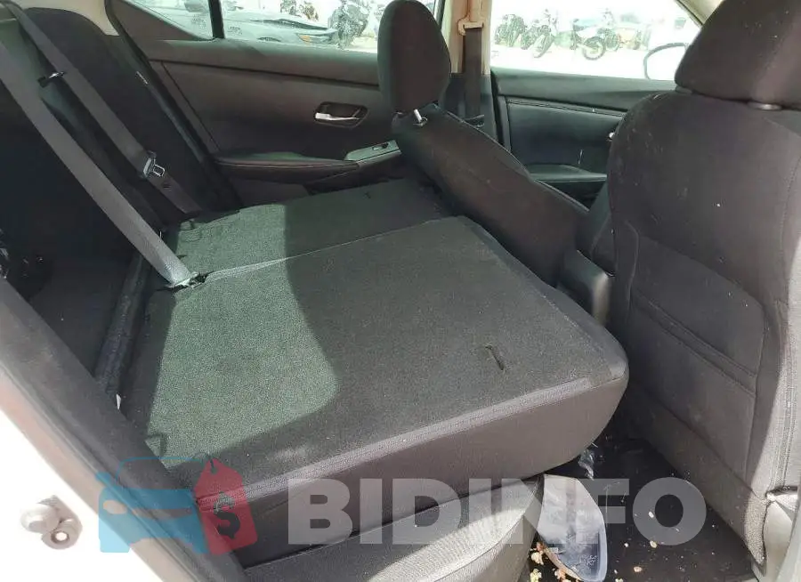 3N1AB8CV4LY250956 Photo# 10