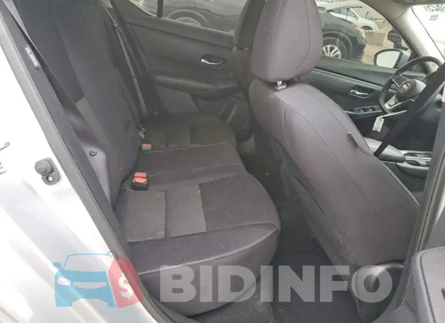 3N1AB8CV6NY242831 Photo# 10