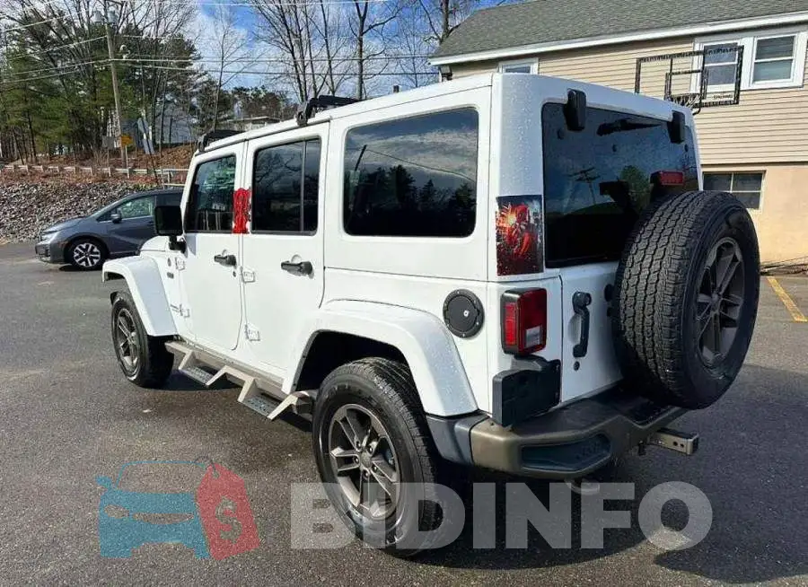 1C4BJWEG9HL537281 Photo# 2