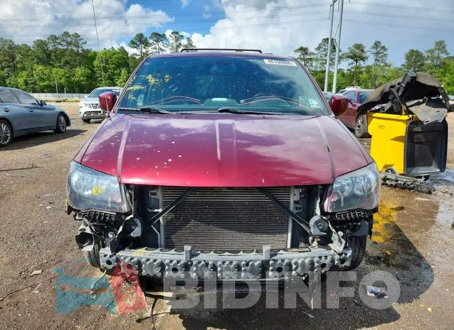 2C4RDGEG6KR723998 Photo# 5