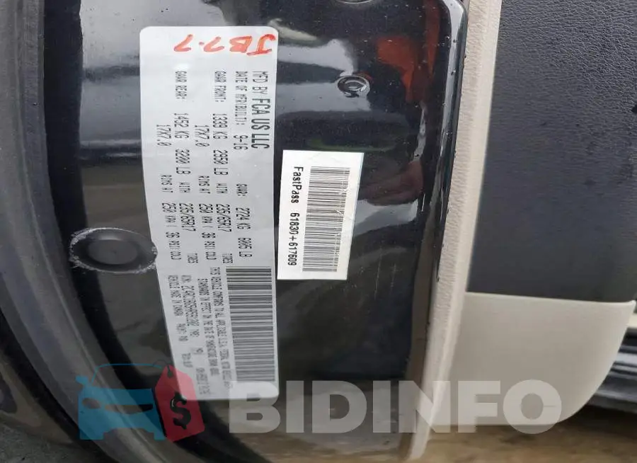 2C4RC1BG5HR591202 Photo# 13