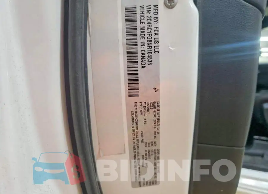 2C4RC1FG8NR104838 Photo# 13