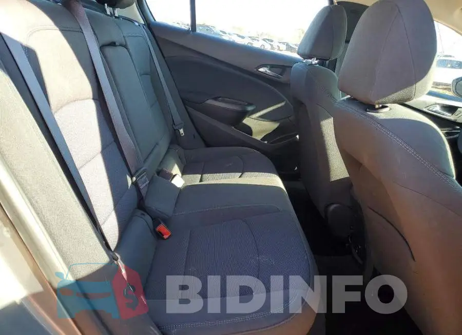1G1BE5SMXH7236612 Photo# 10