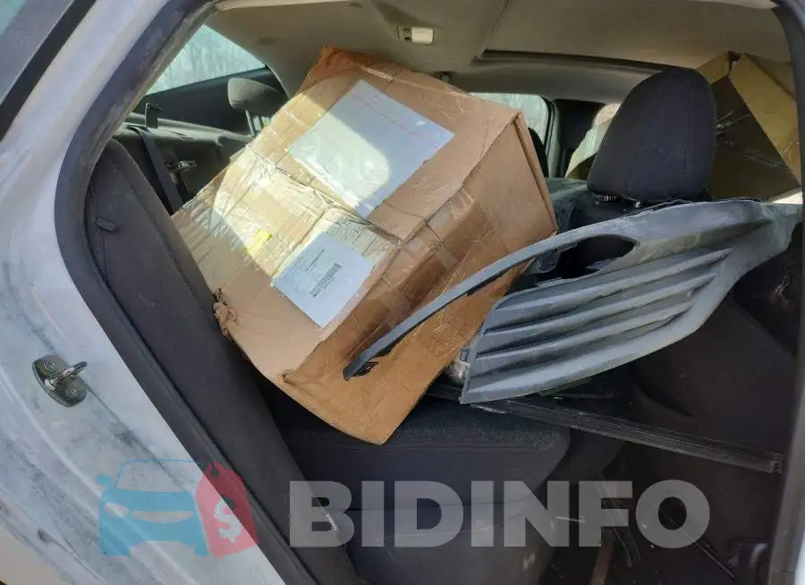 1G1ZD5ST3NF181415 Photo# 10