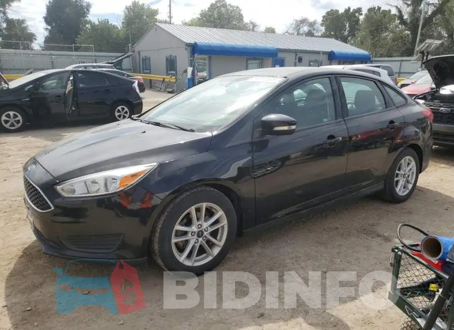 1FADP3F2XHL332969 Photo# 1