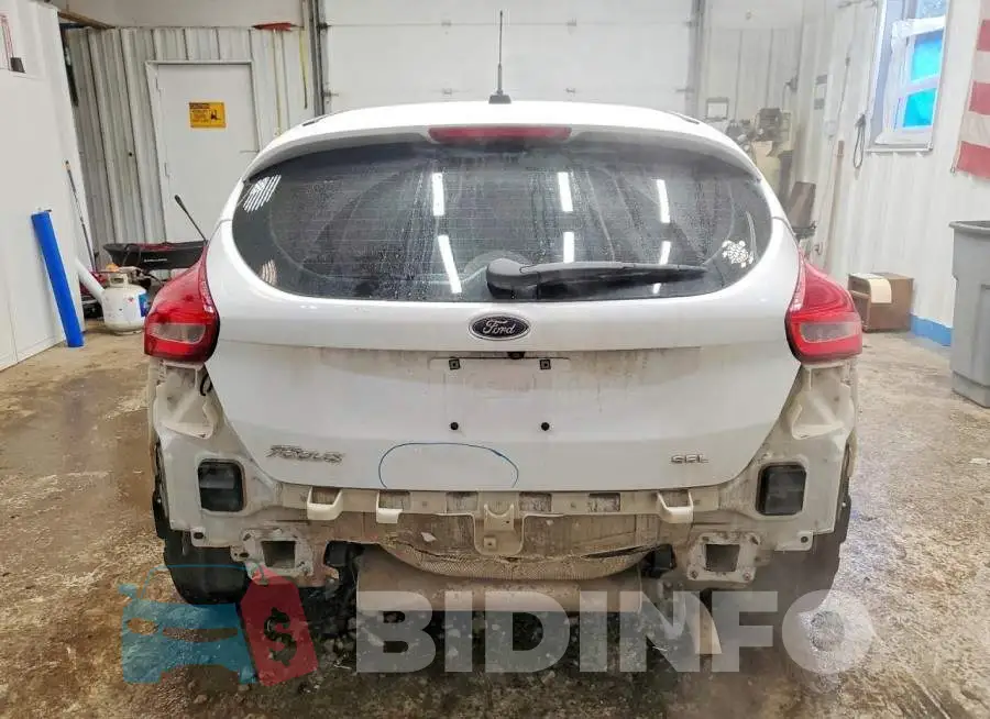 1FADP3M2XJL225784 Photo# 6
