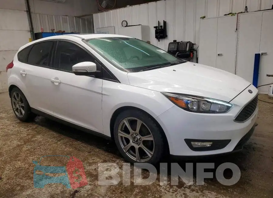 1FADP3M2XJL225784 Photo# 4