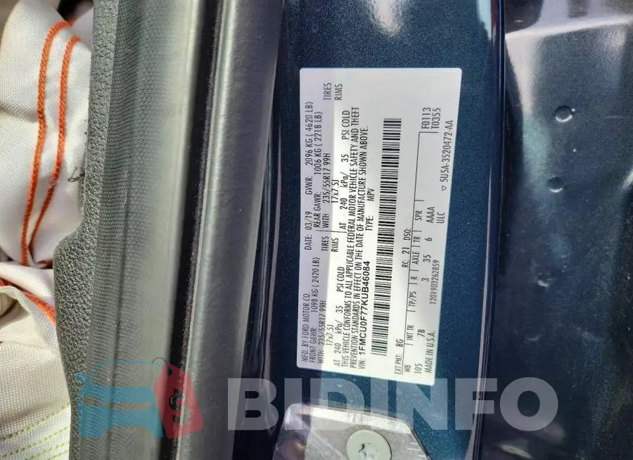 1FMCU0F77KUB46084 Photo# 13