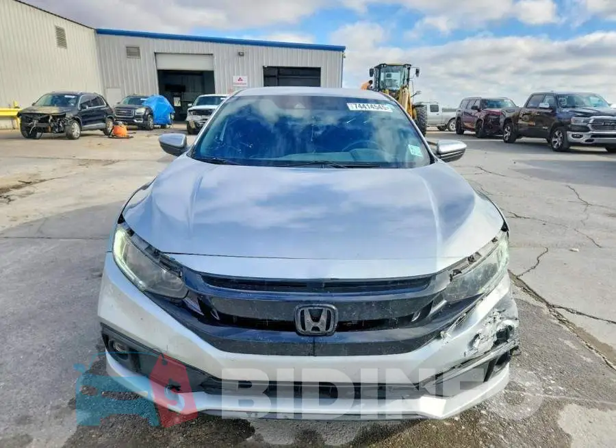 19XFC2F87LE018923 Photo# 5
