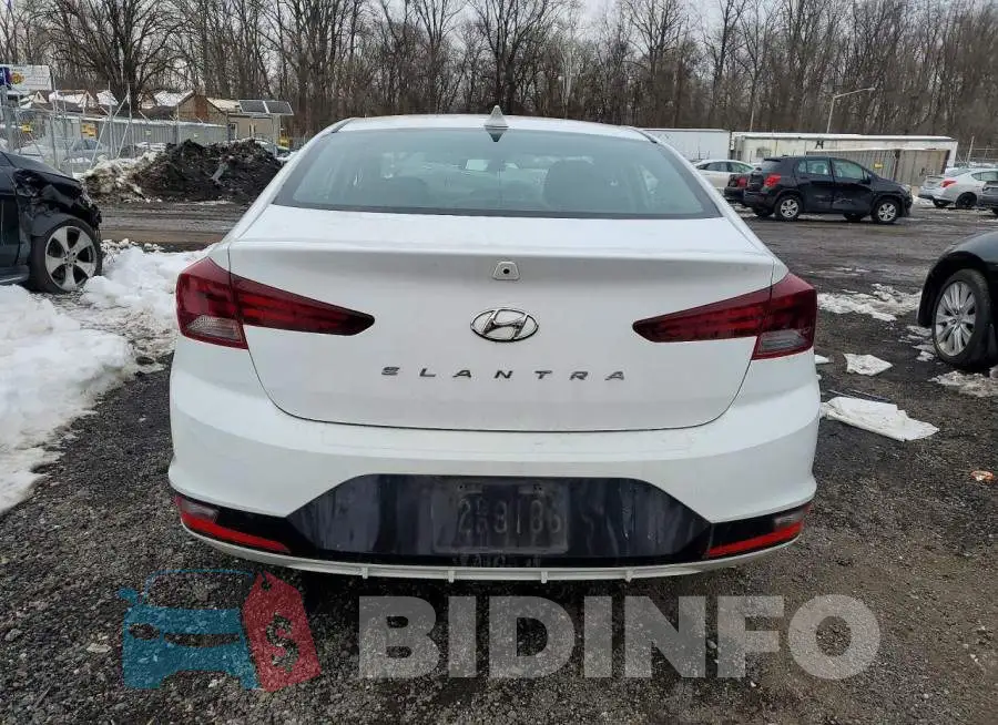 5NPD84LF7LH572823 Photo# 6