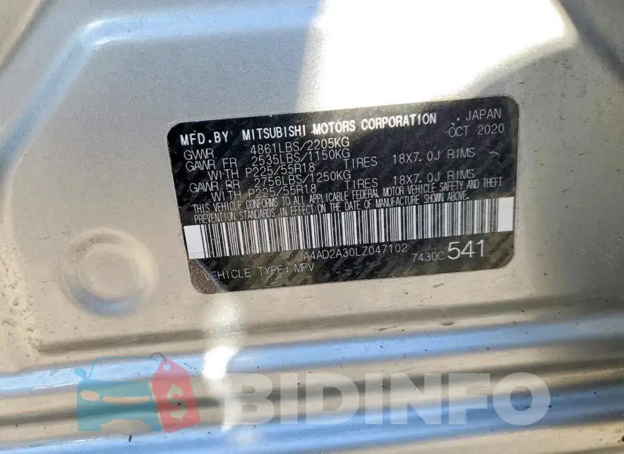 JA4AD2A30LZ047102 Photo# 14