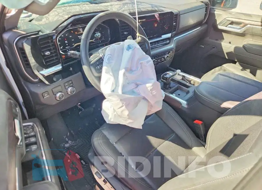 3GTPHDED6PG220193 Photo# 8