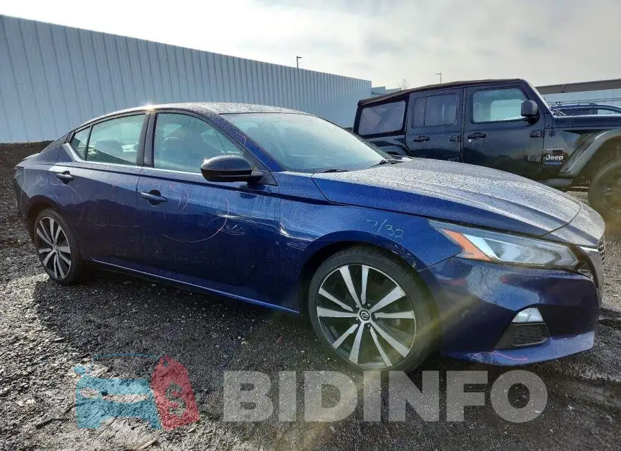 1N4BL4CV5LC132274 Photo# 4