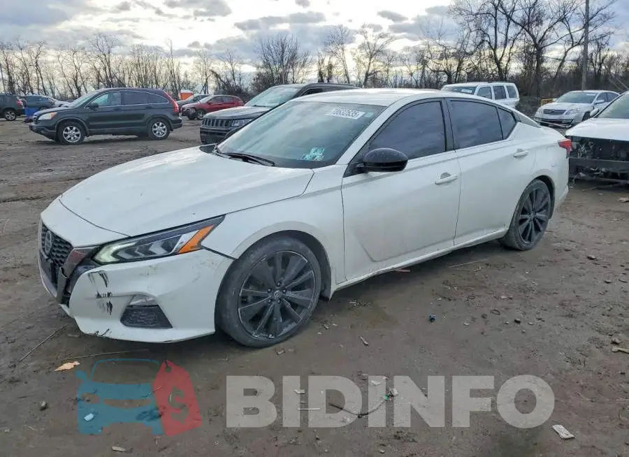 1N4BL4CV6MN303264 Photo# 1