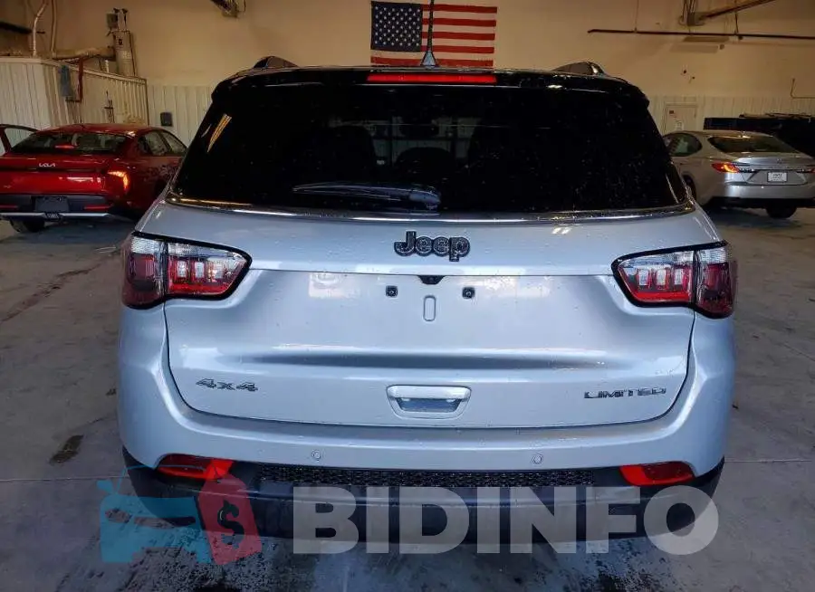 3C4NJDCN2ST522944 Photo# 6