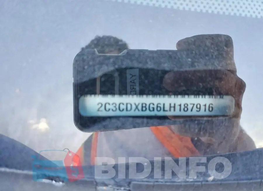 2C3CDXBG6LH187916 Photo# 12