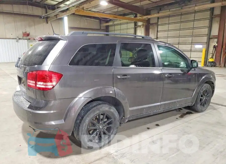3C4PDCAB5LT279702 Photo# 3