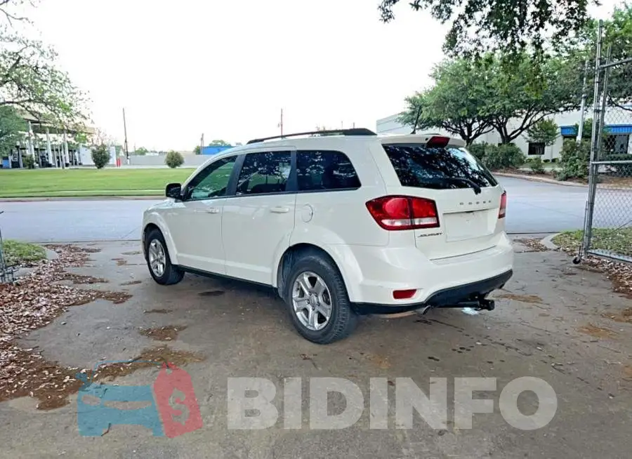 3C4PDCBG5JT507608 Photo# 3