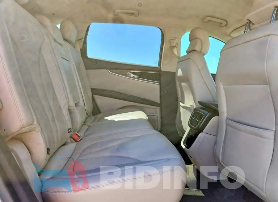 2LMPJ6KR0JBL35334 Photo# 10