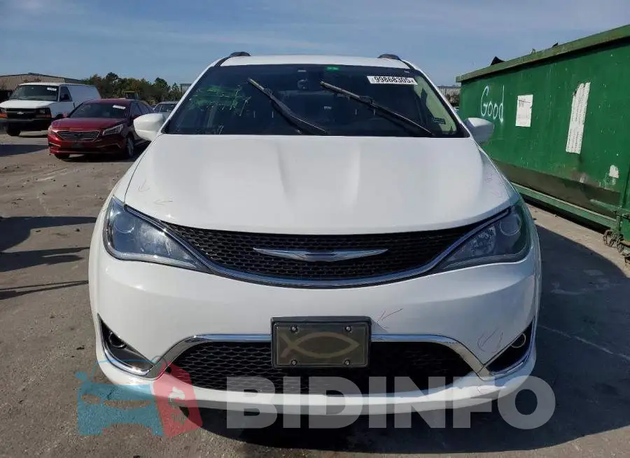 2C4RC1EG7HR669457 Photo# 5