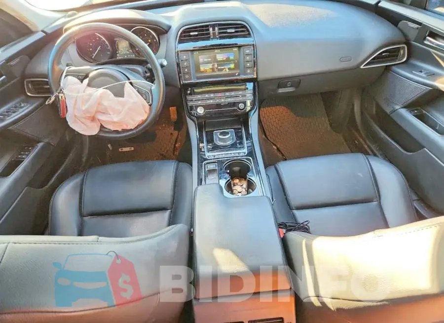 SAJAJ4BV7HA975118 Photo# 8