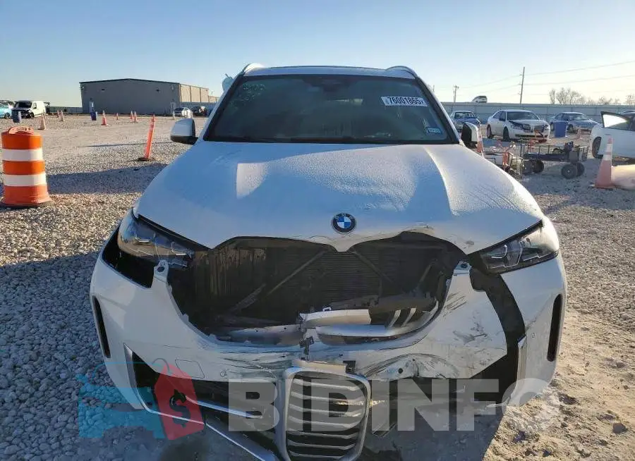 5UX13EU06R9V26577 Photo# 5