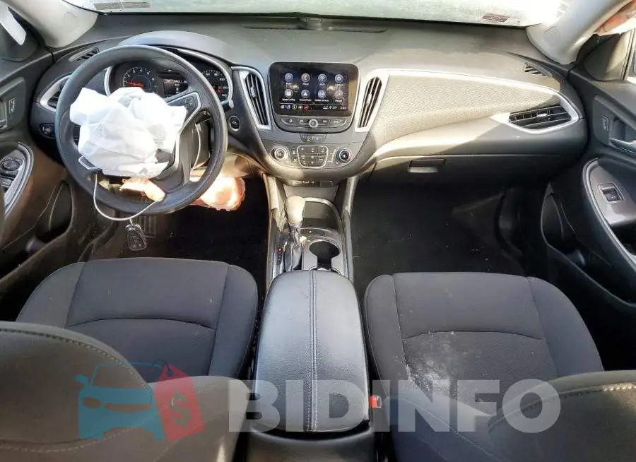 1G1ZD5ST2NF154593 Photo# 8