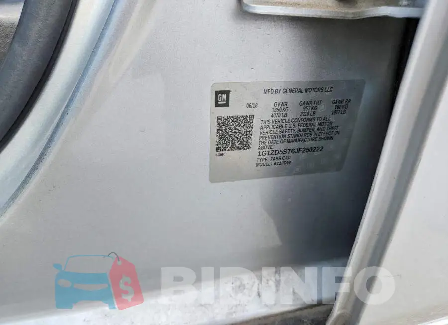 1G1ZD5ST6JF250222 Photo# 13