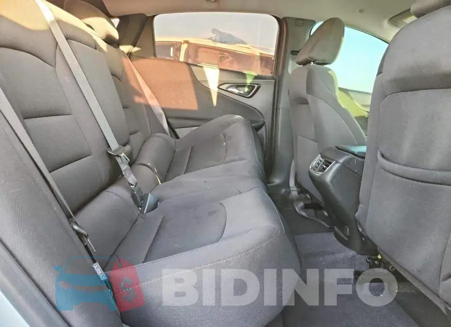 1G1ZD5ST9PF227008 Photo# 10