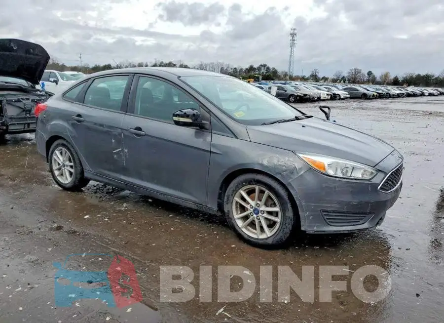 1FADP3F23JL202523 Photo# 4
