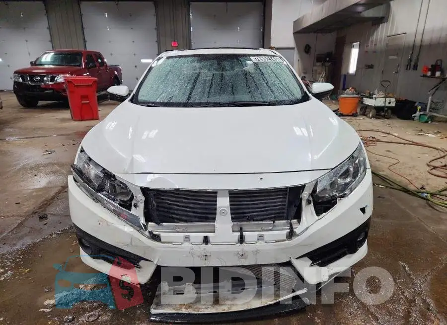 19XFC1F70HE015984 Photo# 5