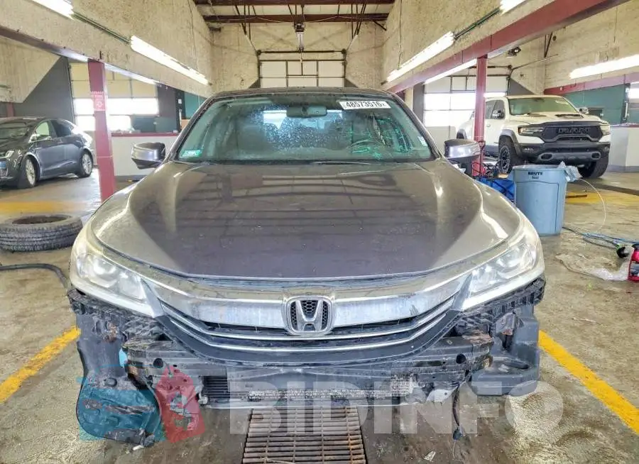 1HGCR2F89HA126277 Photo# 5