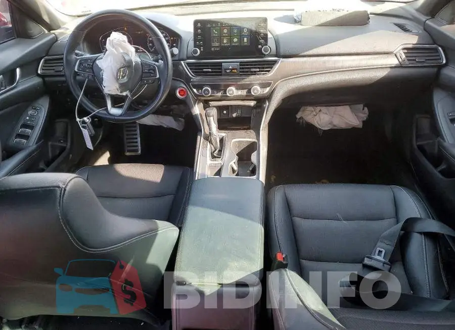 1HGCV1F36KA131373 Photo# 8