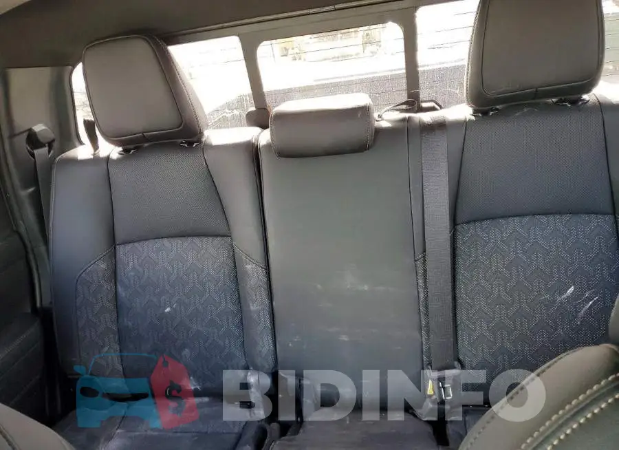 3TYLC5LN4ST027487 Photo# 10