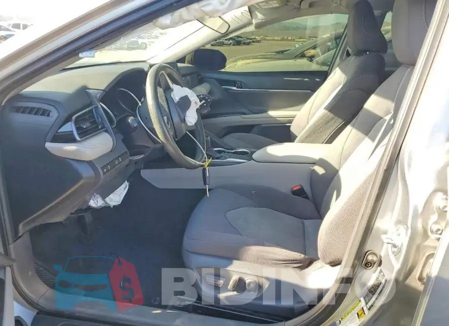 4T1C11AK6MU592045 Photo# 7