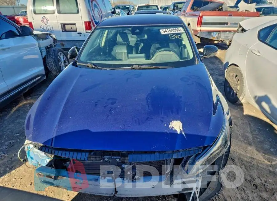1N4BL4CV3PN368013 Photo# 5