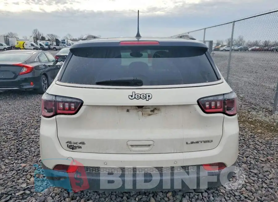 3C4NJDCB8MT512766 Photo# 6