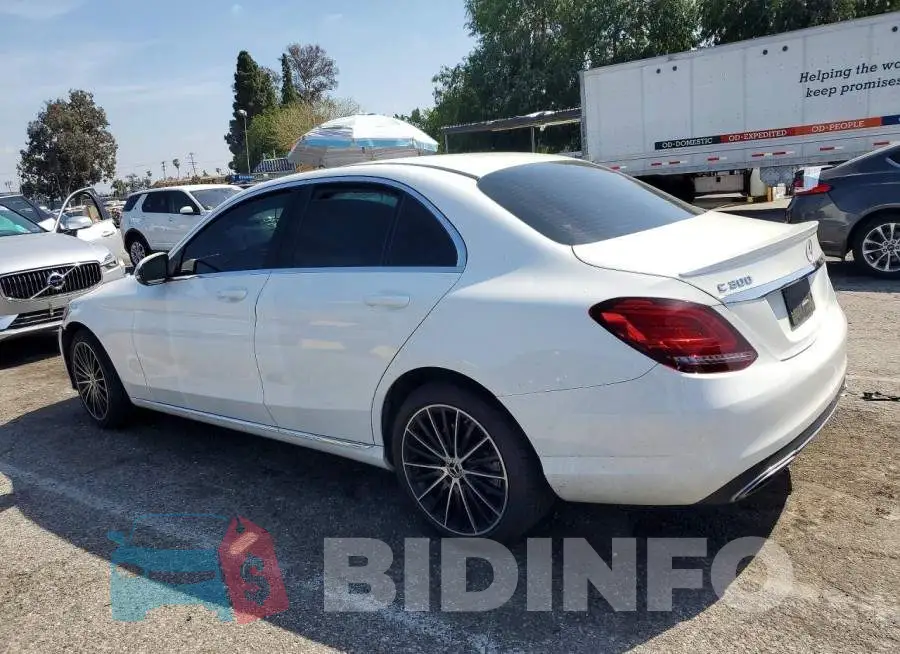 WDDWF8DB8KR461423 Photo# 2