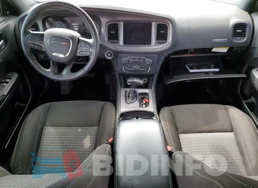 2C3CDXBG8PH548228 Photo# 8
