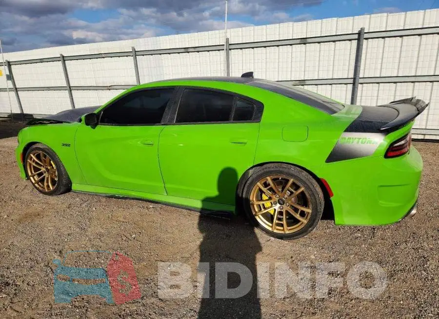 2C3CDXGJ4HH592913 Photo# 2