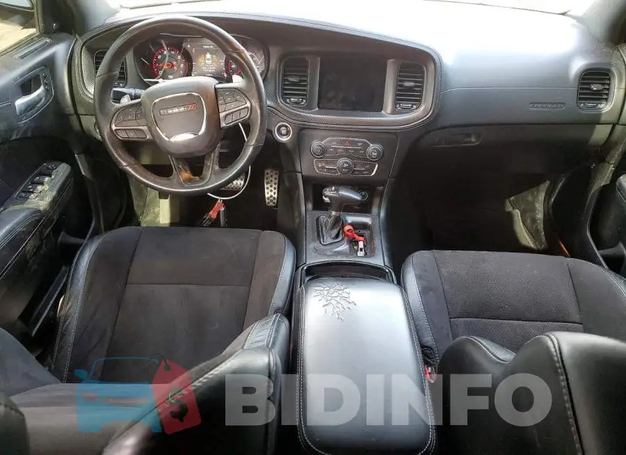 2C3CDXMG6PH681762 Photo# 8