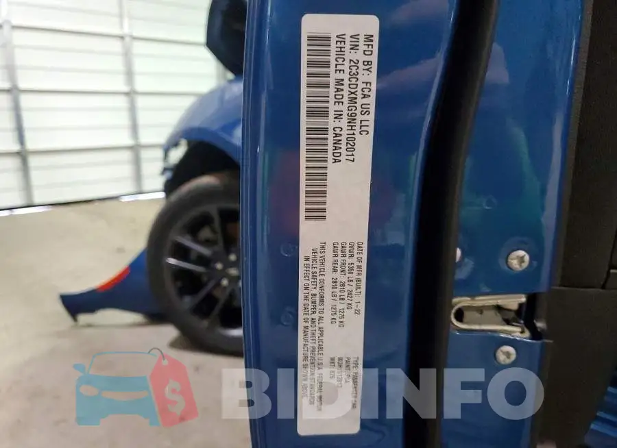2C3CDXMG9NH102017 Photo# 12