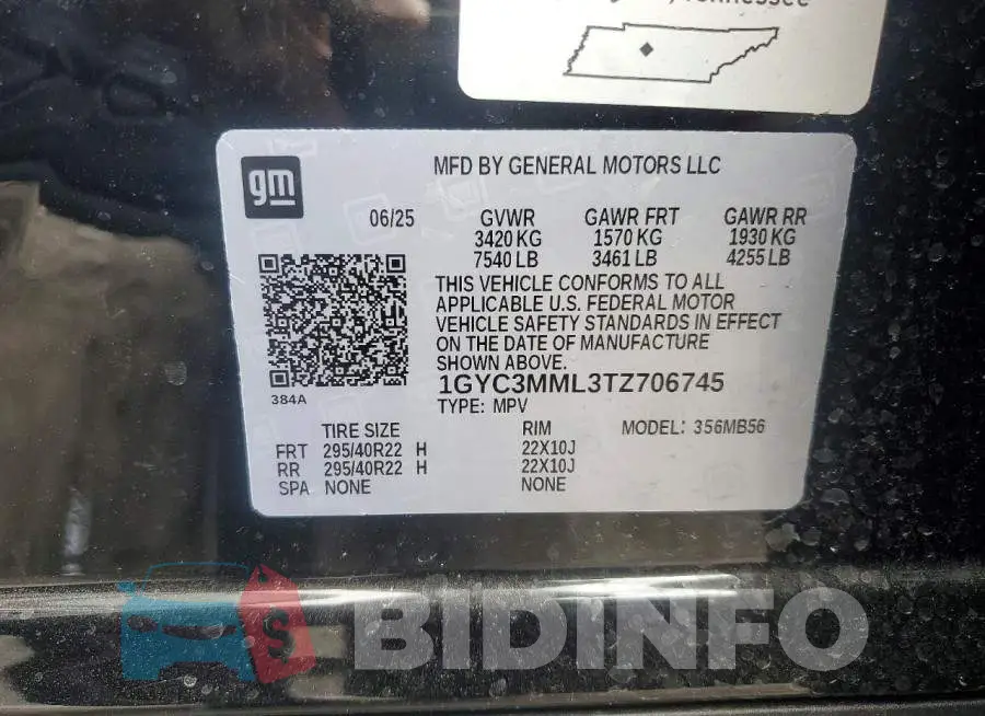 1GYC3MML3TZ706745 Photo# 13