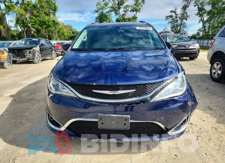 2C4RC1EG0HR564839 Photo# 5