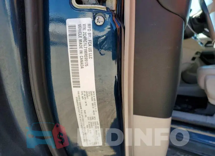 2C4RC1L71MR599175 Photo# 14