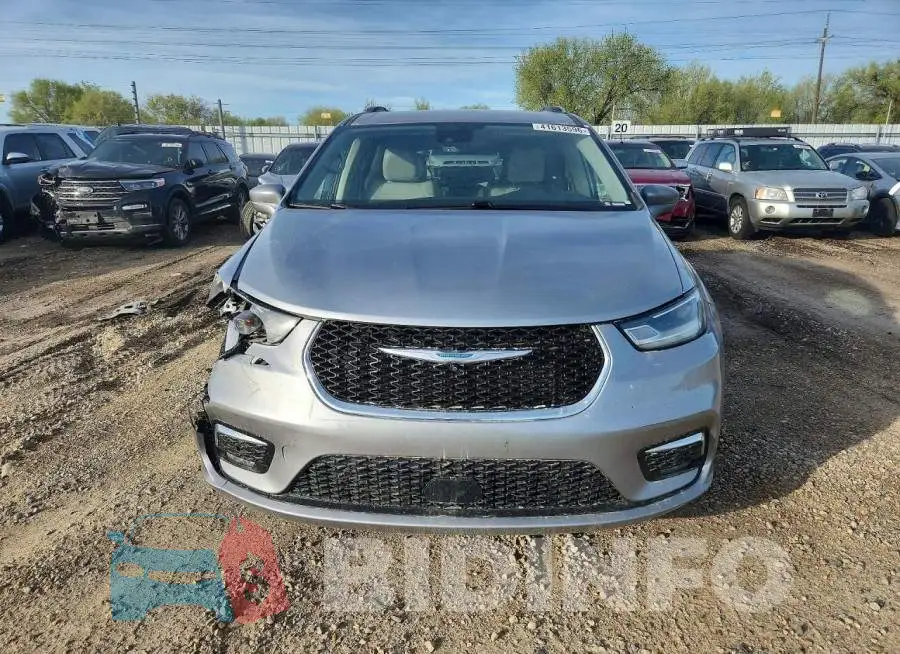 2C4RC1L74MR594214 Photo# 5