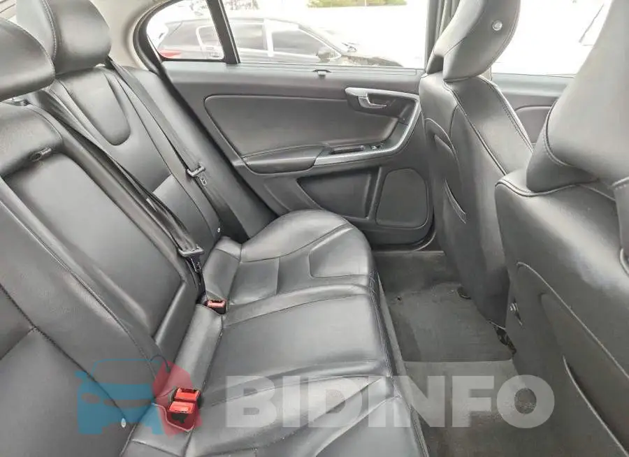 LYV402TK6HB134682 Photo# 10